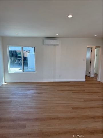 14102 S Parmelee, Compton, CA 90222