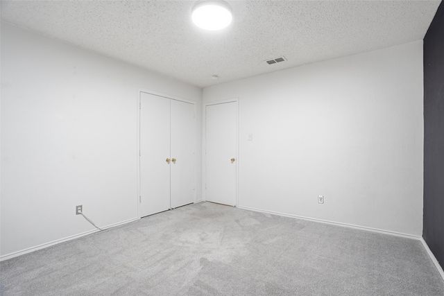 521 Oriel Circle, Fort Worth, TX 76036