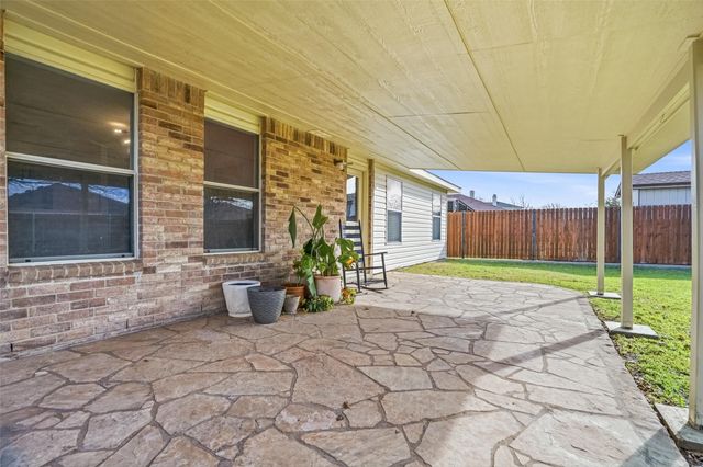 521 Oriel Circle, Fort Worth, TX 76036