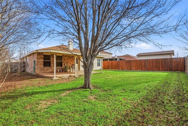 521 Oriel Circle, Fort Worth, TX 76036