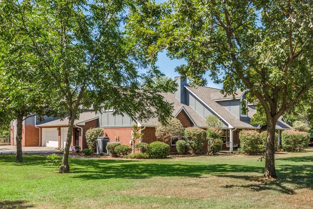 6705 Orchard Drive, Flower Mound, TX 75022 — photo 2