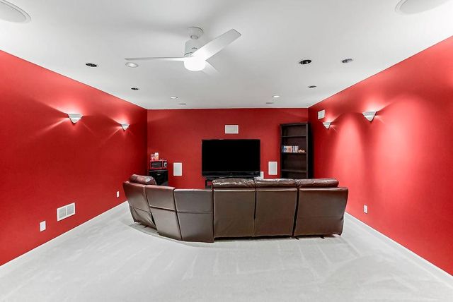 6215 ARAPAHOE Street, Shawnee, KS 66226