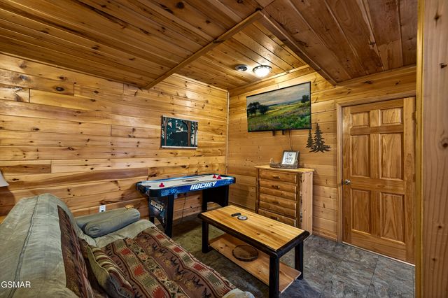 237 Edens Way, Sevierville, TN 37876