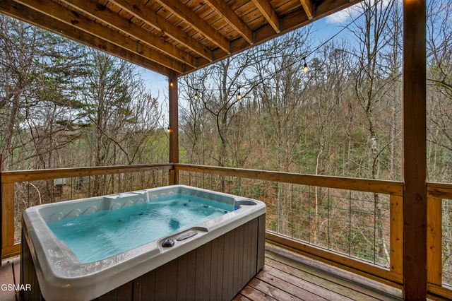 237 Edens Way, Sevierville, TN 37876