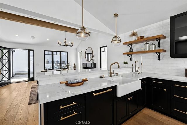 11553 Sunshine Terrace, Studio City, CA 91604