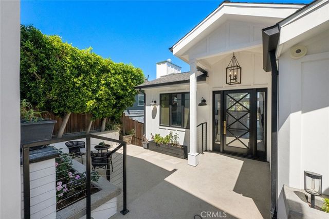 11553 Sunshine Terrace, Studio City, CA 91604
