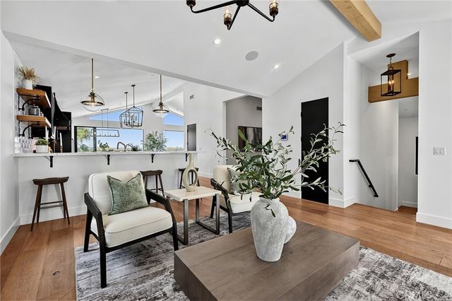 11553 Sunshine Terrace, Studio City, CA 91604