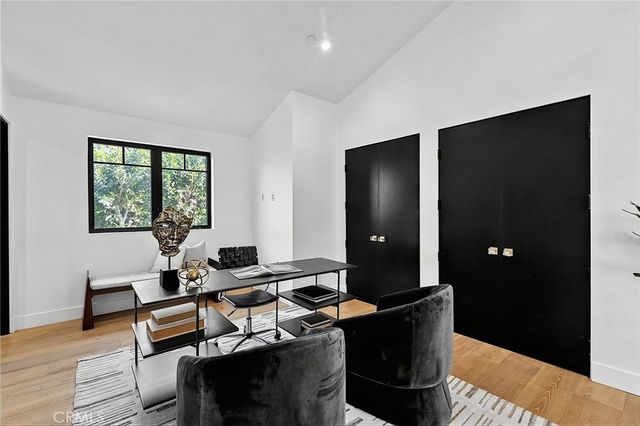 11553 Sunshine Terrace, Studio City, CA 91604