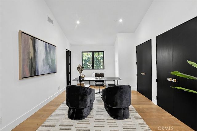11553 Sunshine Terrace, Studio City, CA 91604