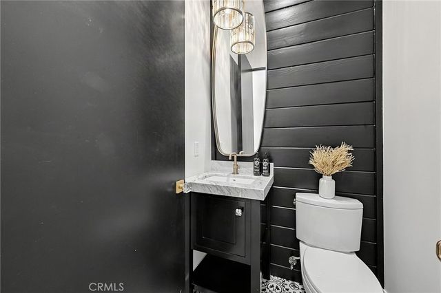 11553 Sunshine Terrace, Studio City, CA 91604