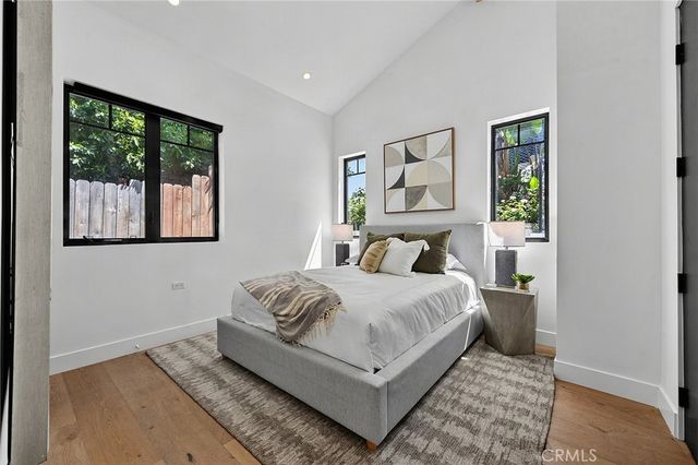 11553 Sunshine Terrace, Studio City, CA 91604