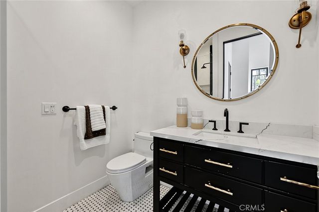 11553 Sunshine Terrace, Studio City, CA 91604