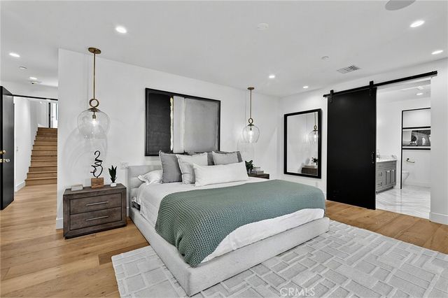 11553 Sunshine Terrace, Studio City, CA 91604