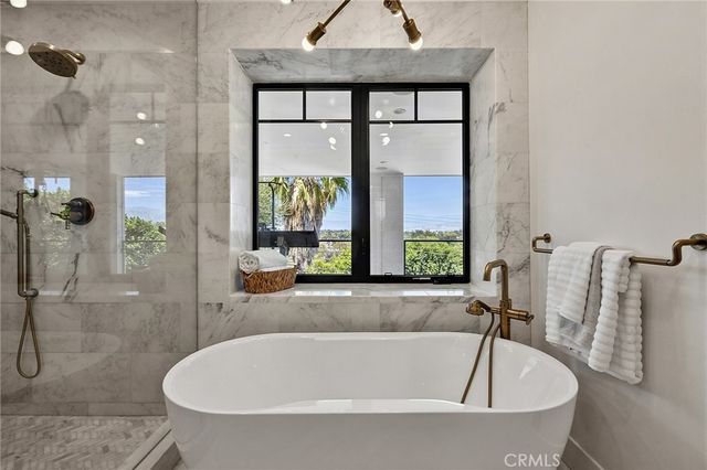 11553 Sunshine Terrace, Studio City, CA 91604