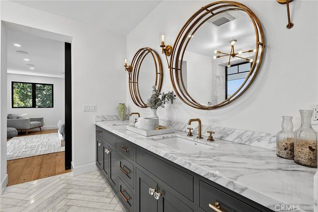 11553 Sunshine Terrace, Studio City, CA 91604
