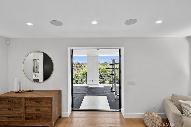11553 Sunshine Terrace, Studio City, CA 91604