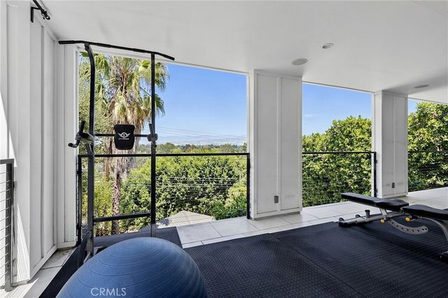 11553 Sunshine Terrace, Studio City, CA 91604