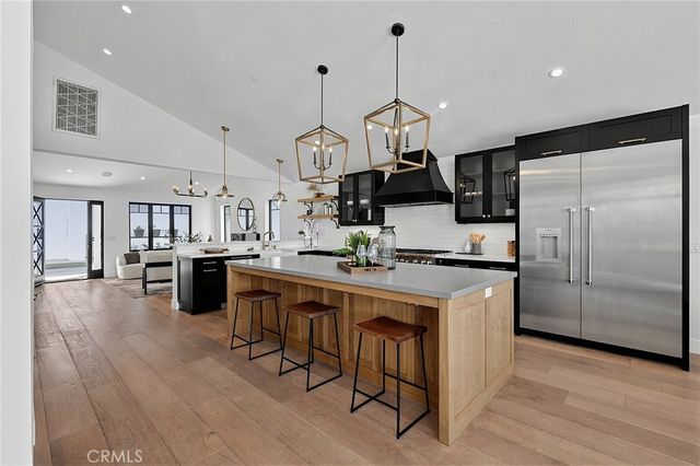 11553 Sunshine Terrace, Studio City, CA 91604