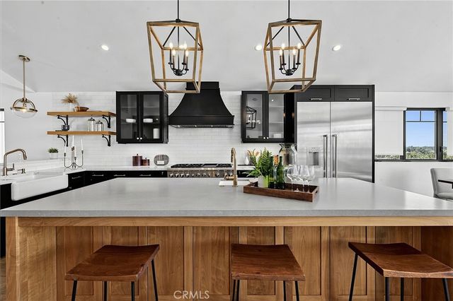 11553 Sunshine Terrace, Studio City, CA 91604