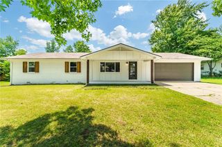 1916 S 12th Street, Rogers, AR 72758