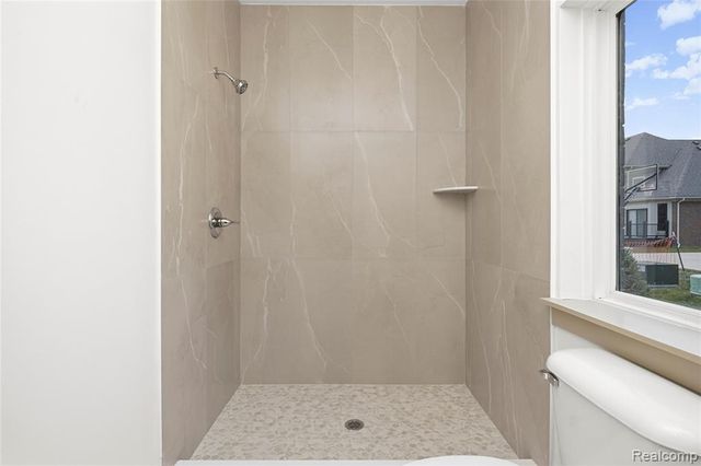 21951 Deer Brook Drive 4, Southfield, MI 48075