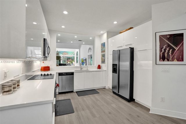 644 W Palm Aire Drive 644, Pompano Beach, FL 33069