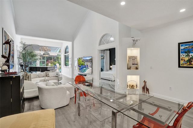 644 W Palm Aire Drive 644, Pompano Beach, FL 33069