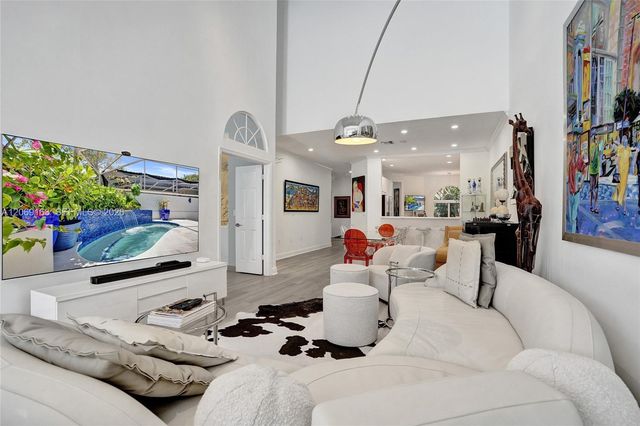 644 W Palm Aire Drive 644, Pompano Beach, FL 33069