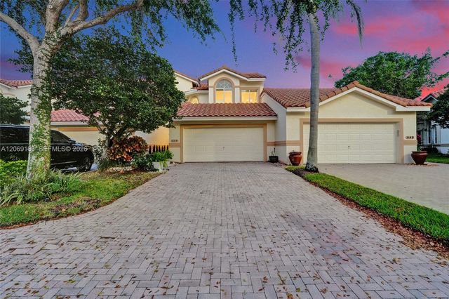 644 W Palm Aire Drive 644, Pompano Beach, FL 33069
