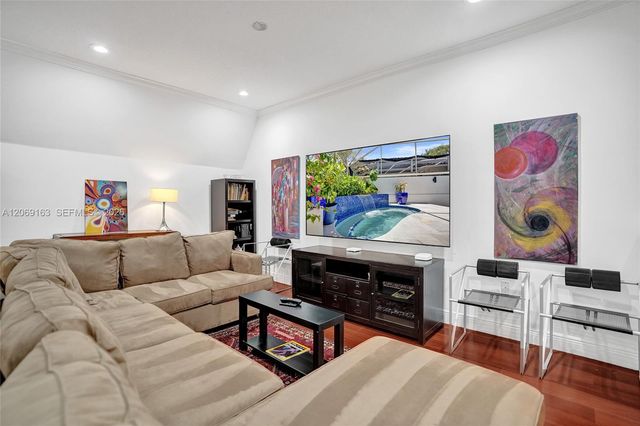 644 W Palm Aire Drive 644, Pompano Beach, FL 33069