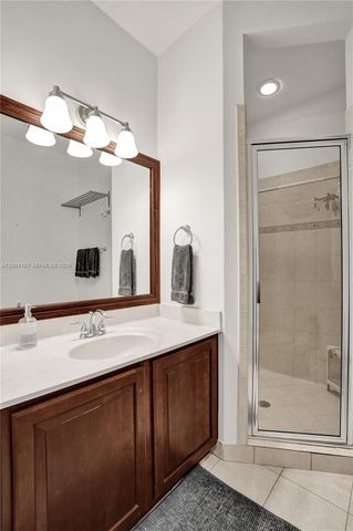 644 W Palm Aire Drive 644, Pompano Beach, FL 33069