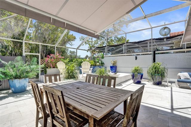 644 W Palm Aire Drive 644, Pompano Beach, FL 33069