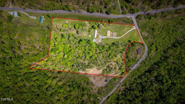 120 Bear Hollow Rd Road, Bristol, TN 37620