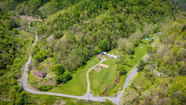 120 Bear Hollow Rd Road, Bristol, TN 37620