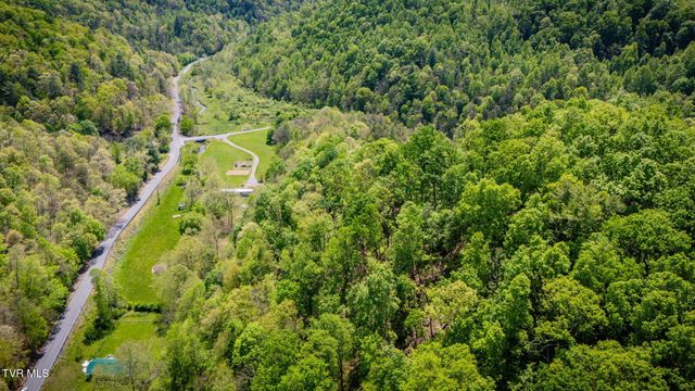 120 Bear Hollow Rd Road, Bristol, TN 37620