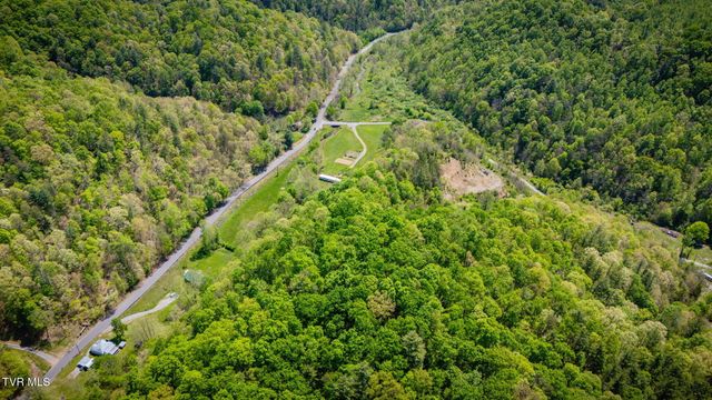 120 Bear Hollow Rd Road, Bristol, TN 37620