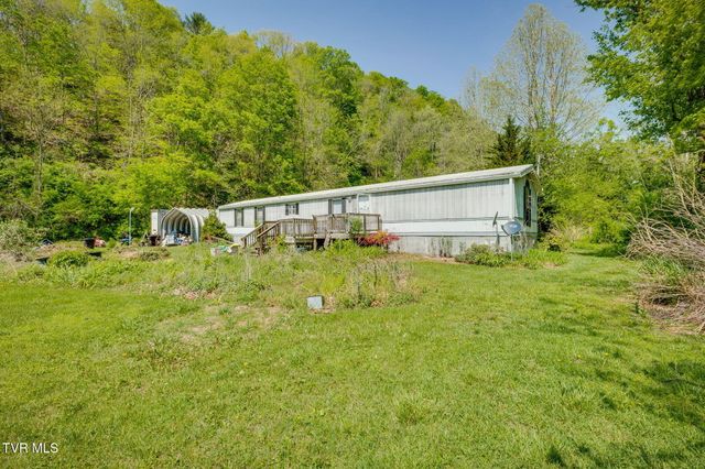 120 Bear Hollow Rd Road, Bristol, TN 37620