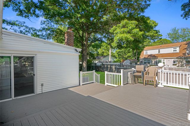 35 Corbin Avenue, Shirley, NY 11967