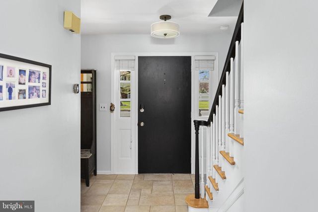 3 MASON CT, Hamilton, NJ 08690