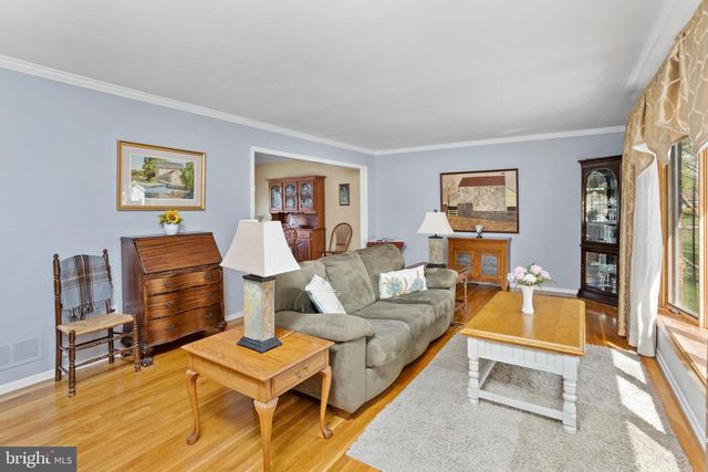 3 MASON CT, Hamilton, NJ 08690