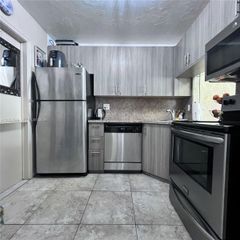 1801 S Ocean Dr 536, Hallandale Beach, FL 33009
