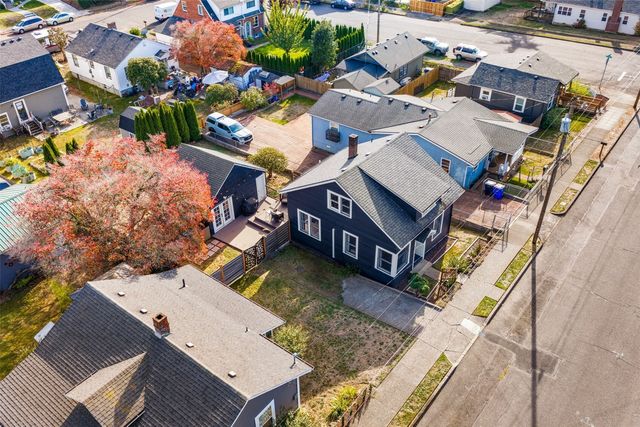 924 NE 2nd Avenue, Camas, WA 98607