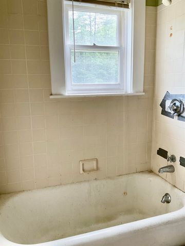 592 Eaton Road, Conway, NH 03818