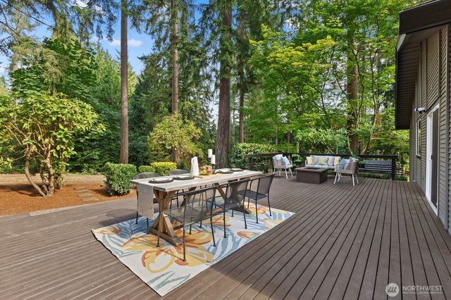 3022 137th Avenue NE, Bellevue, WA 98005