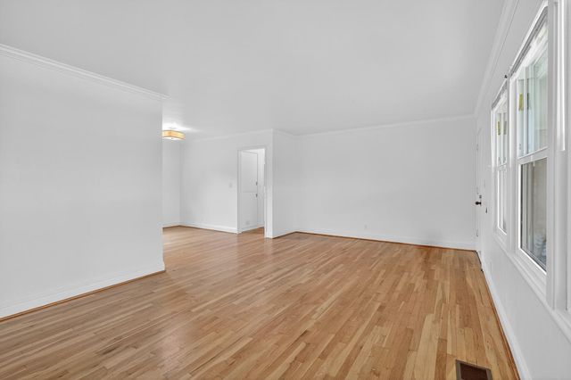 58 W Mckenzie Ave, Stockton, CA 95204