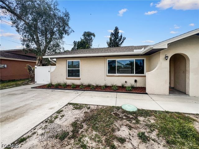 18660 Miami BLVD, Fort Myers, FL 33967