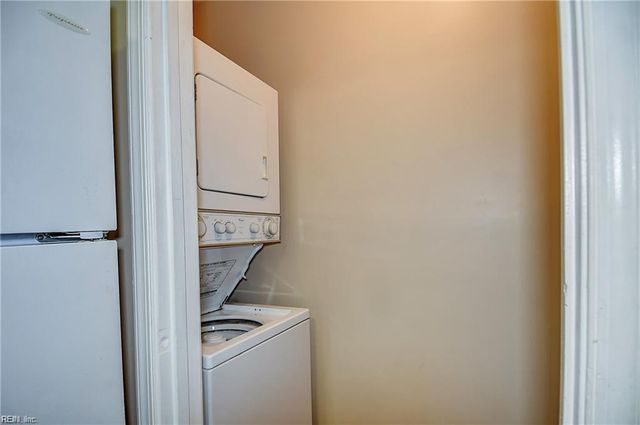 1311 Ivywood RD, Virginia Beach, VA 23453