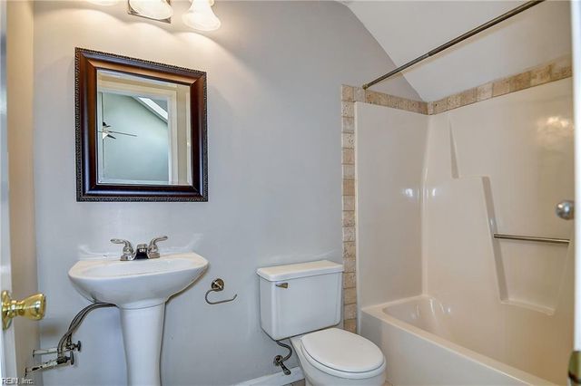 1311 Ivywood RD, Virginia Beach, VA 23453
