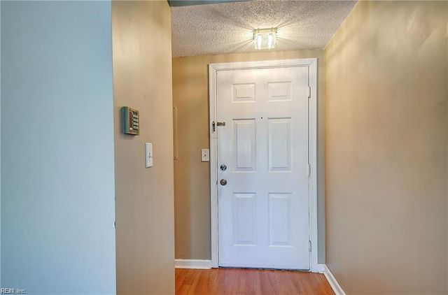 1311 Ivywood RD, Virginia Beach, VA 23453