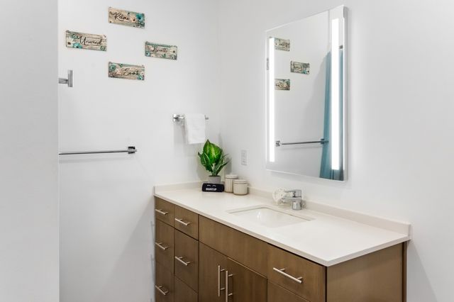 920 South St Apt 219, Nashville, TN 37203